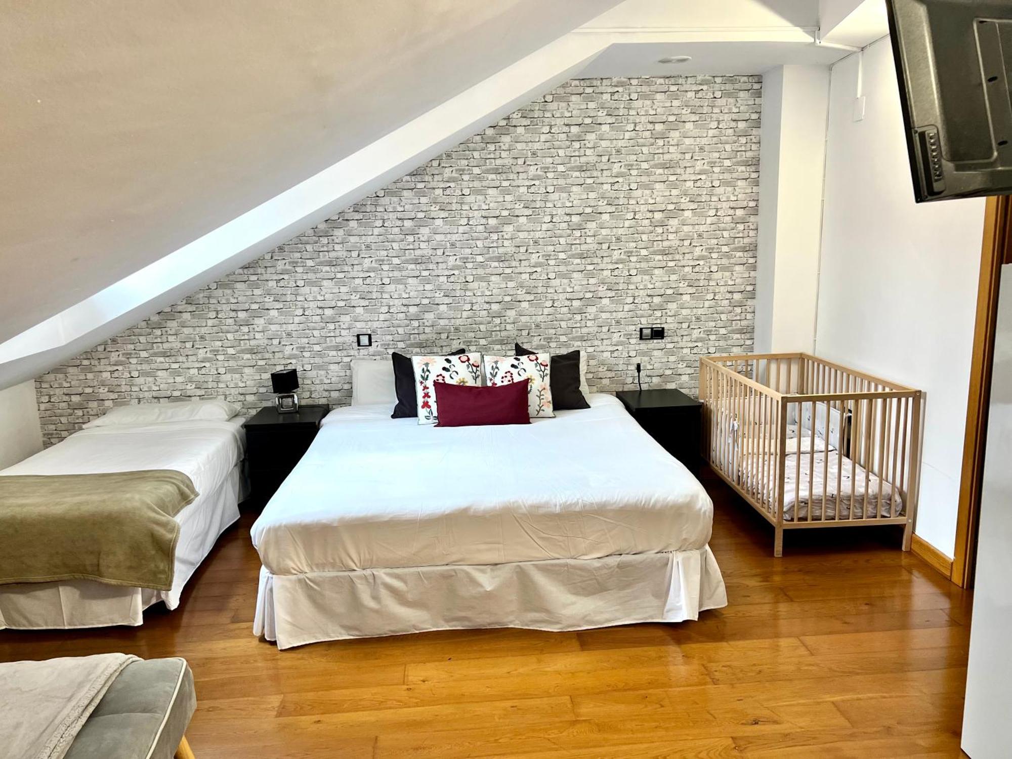 Apartamentos San Antonio アランダ・デ・ドゥエロ エクステリア 写真